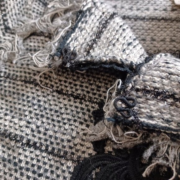 Chico’s Grey Black Lace Fringes Open Front Sweater - Picture 4 of 16